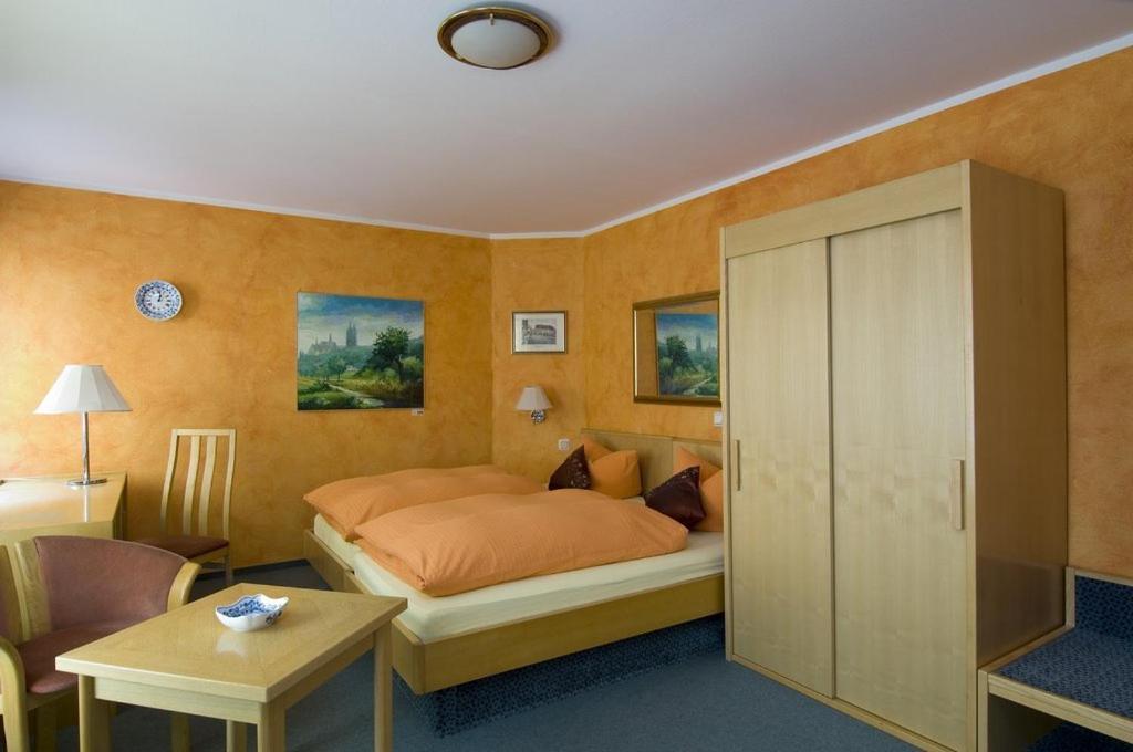 Hotel Schlossberg Майсен Номер фото